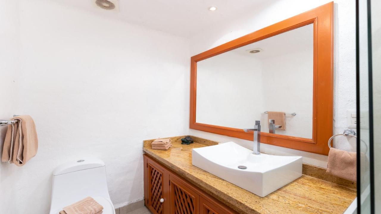 Los Tules Ocean Front Condo ,With Amazing Ocean View By Kivoya Puerto Vallarta Exteriér fotografie